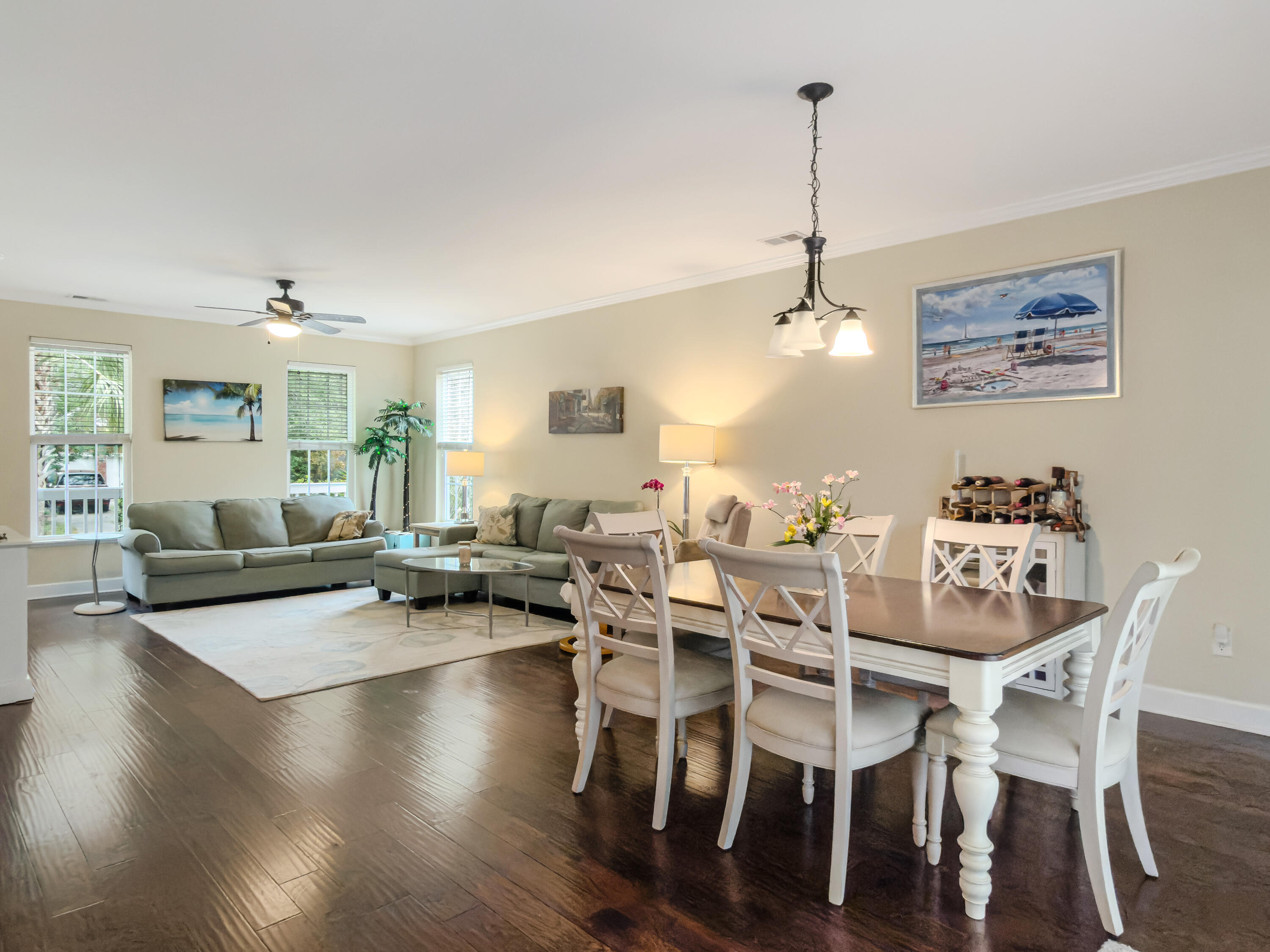 700 Majestic Oaks Drive