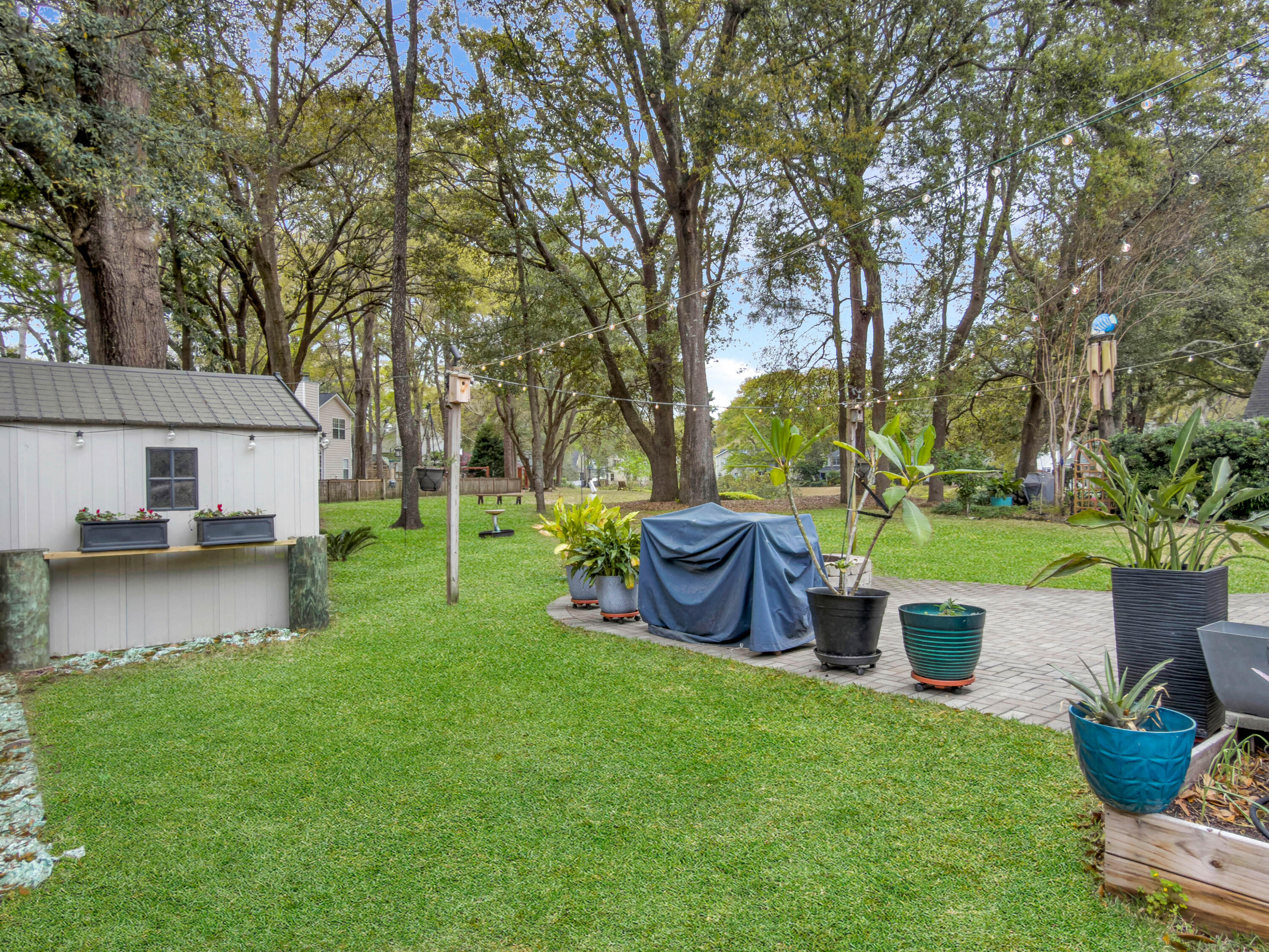 700 Majestic Oaks Drive