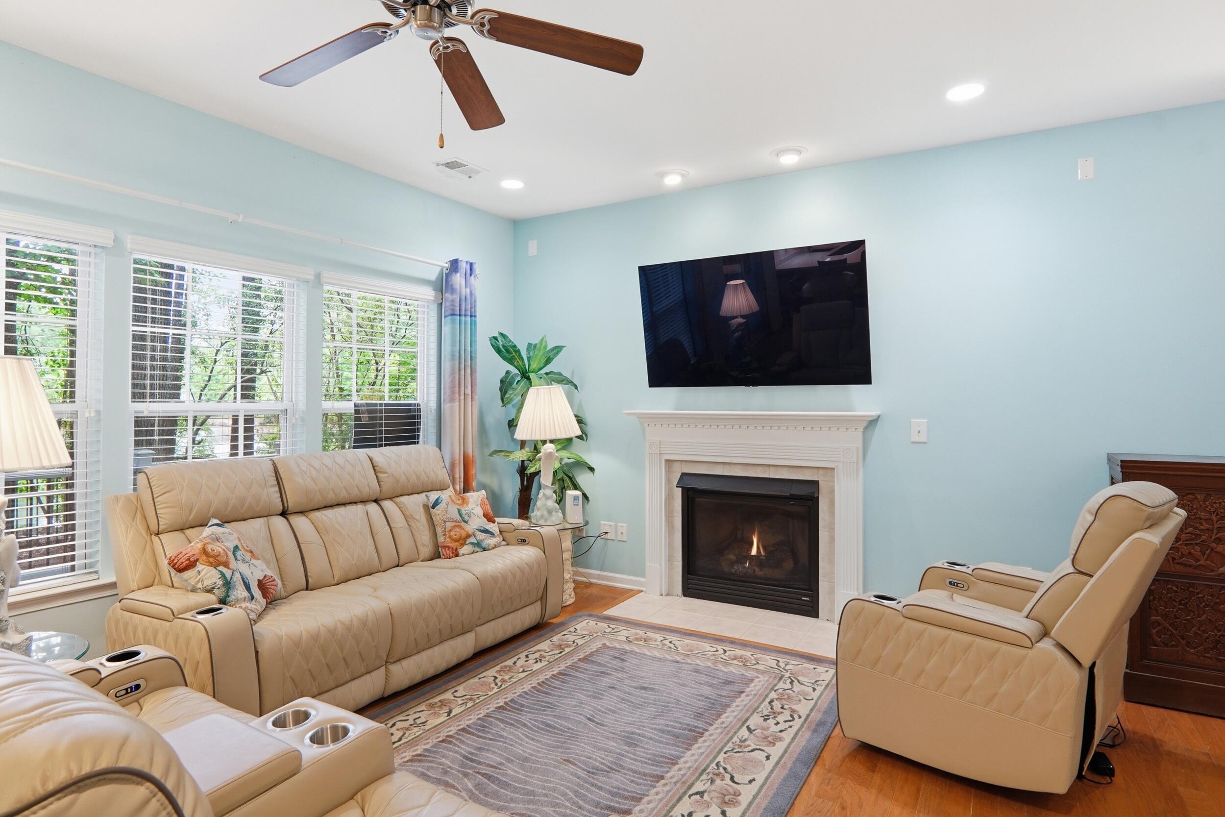 8646 Coppergrove Drive
