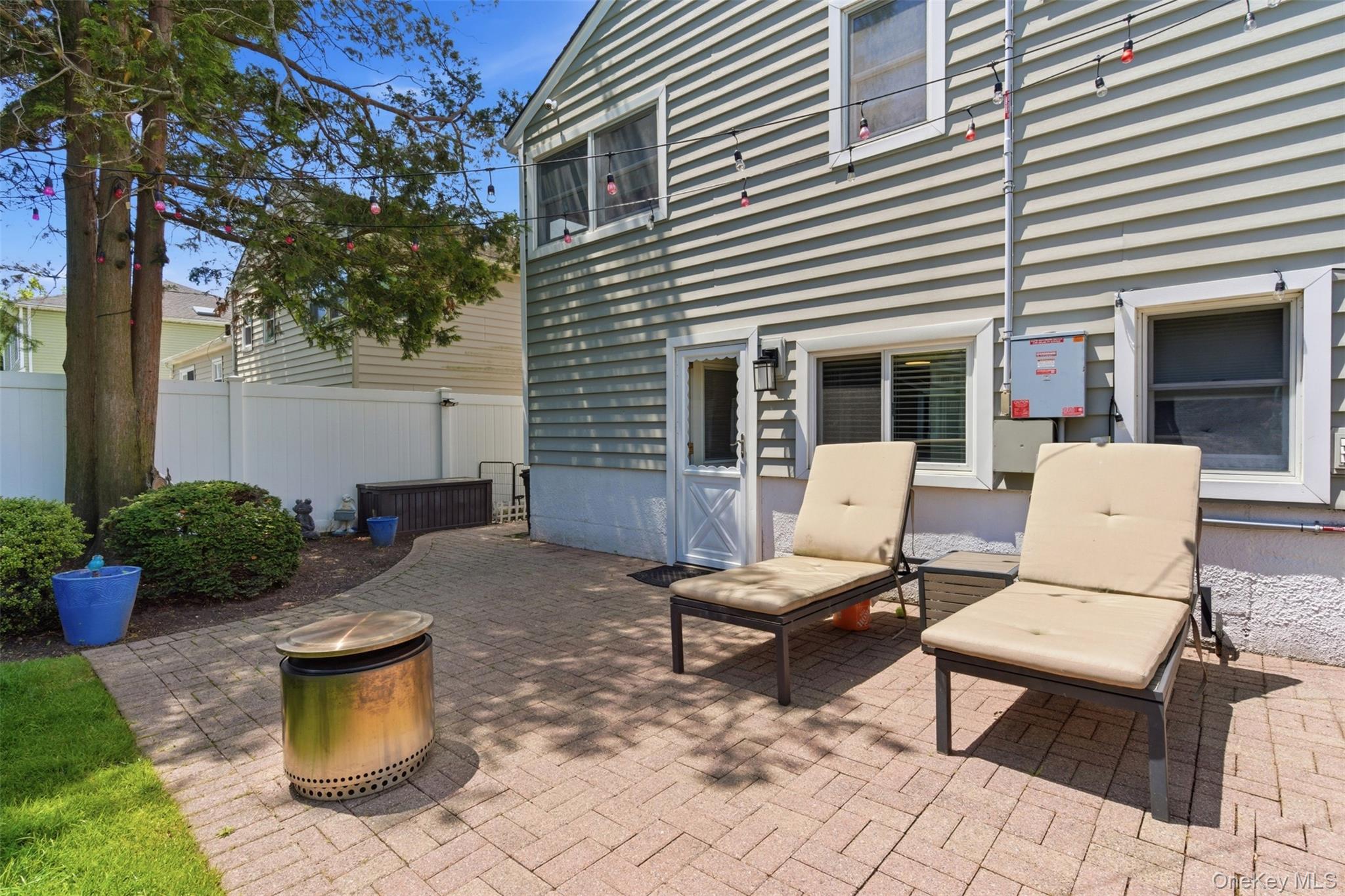 42 Kathleen Drive E