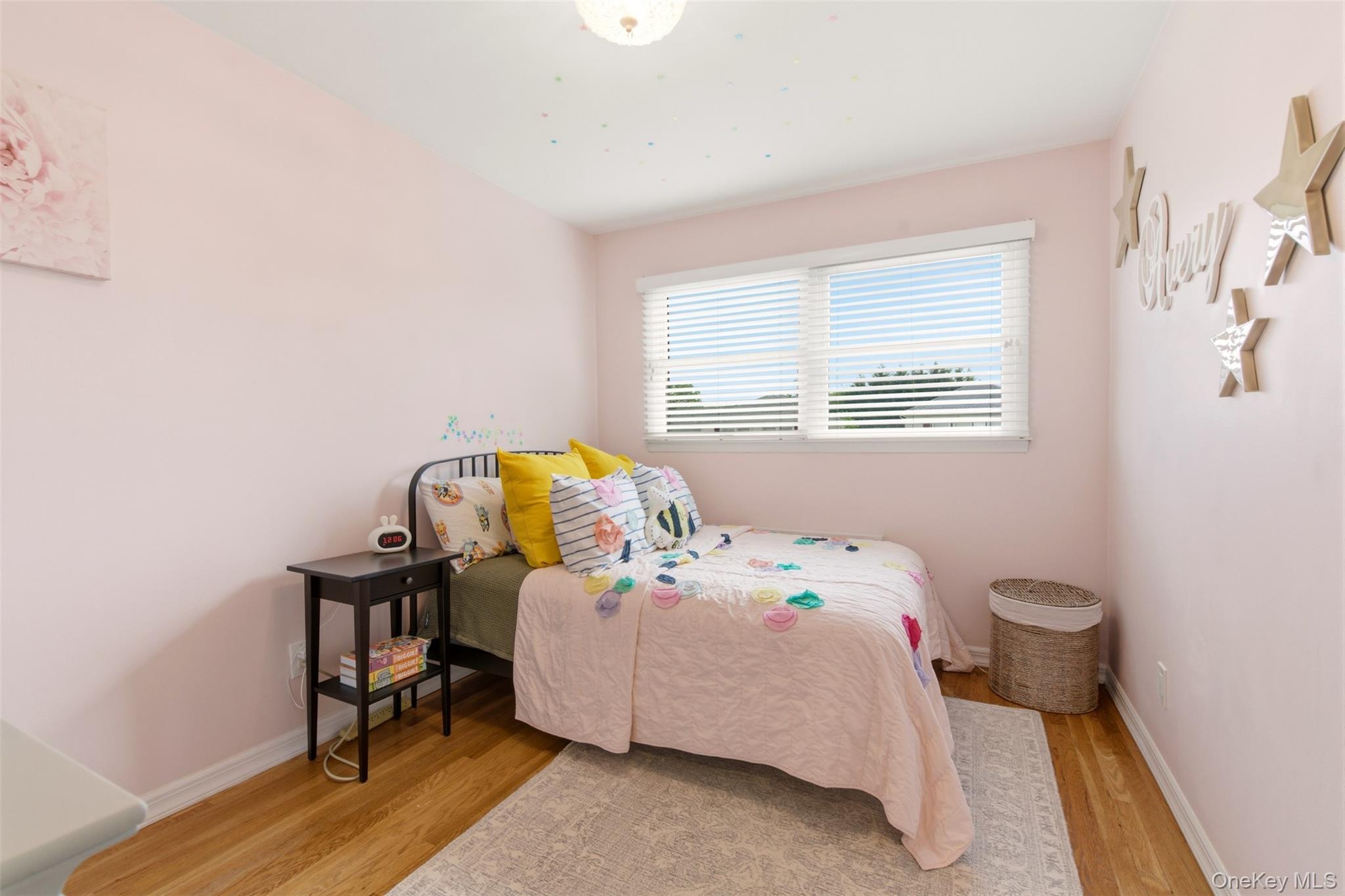 42 Kathleen Drive E