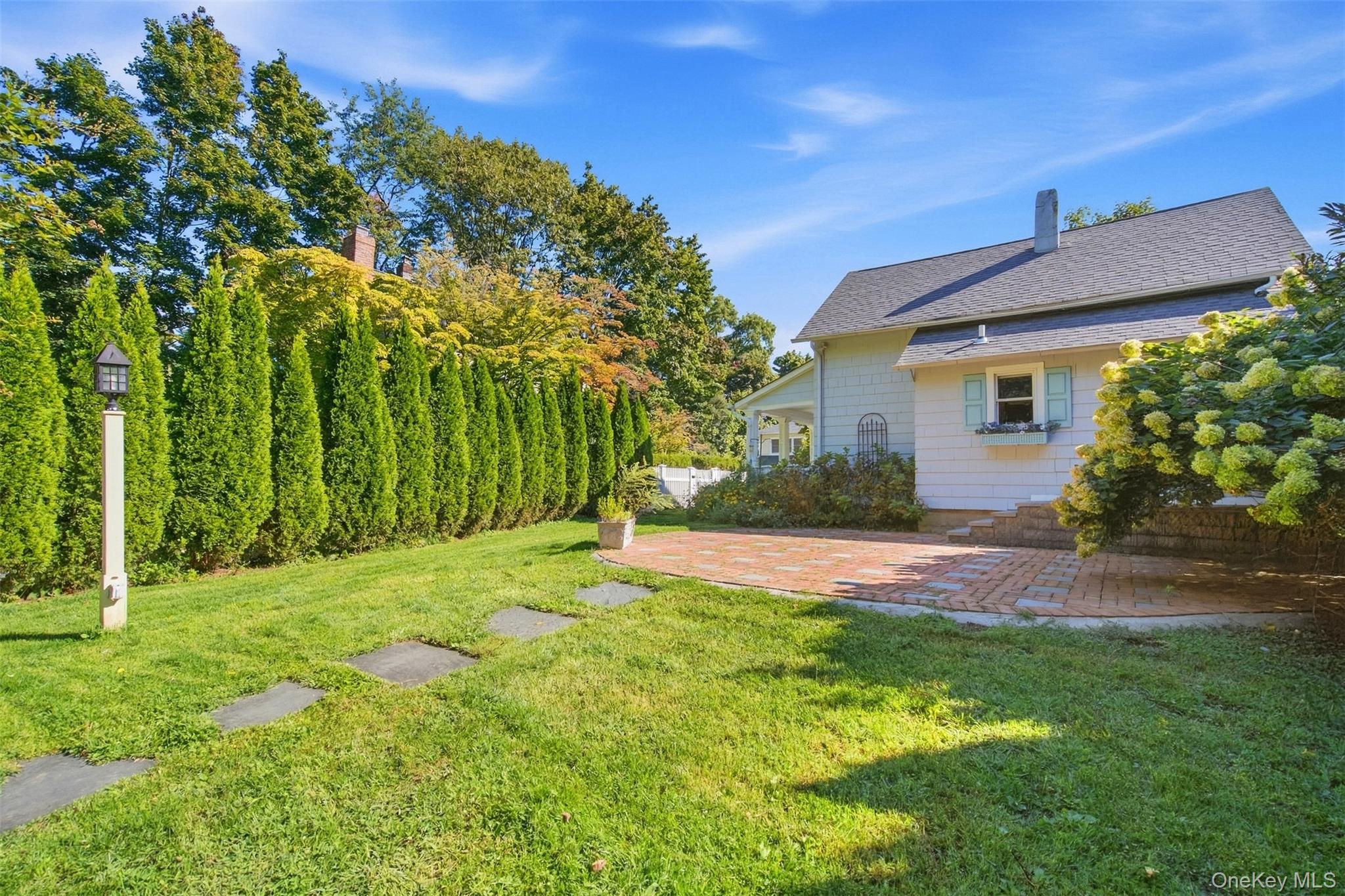 97A Bay Avenue