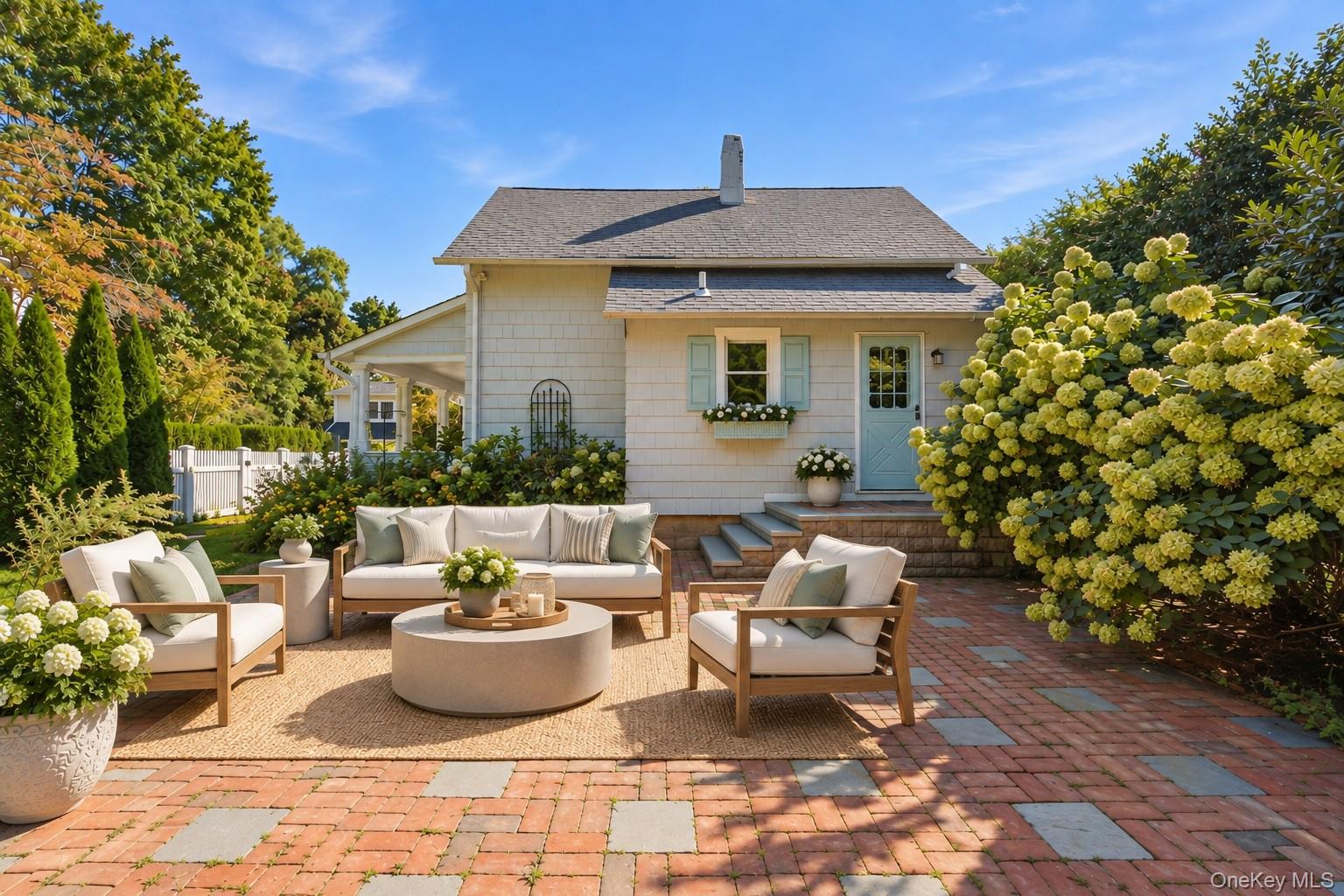 97A Bay Avenue