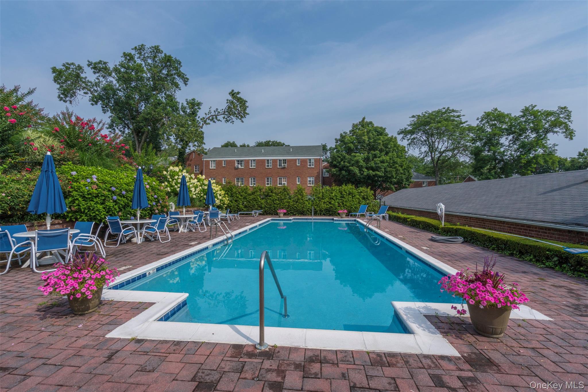 407 W Main Street Unit: 110B