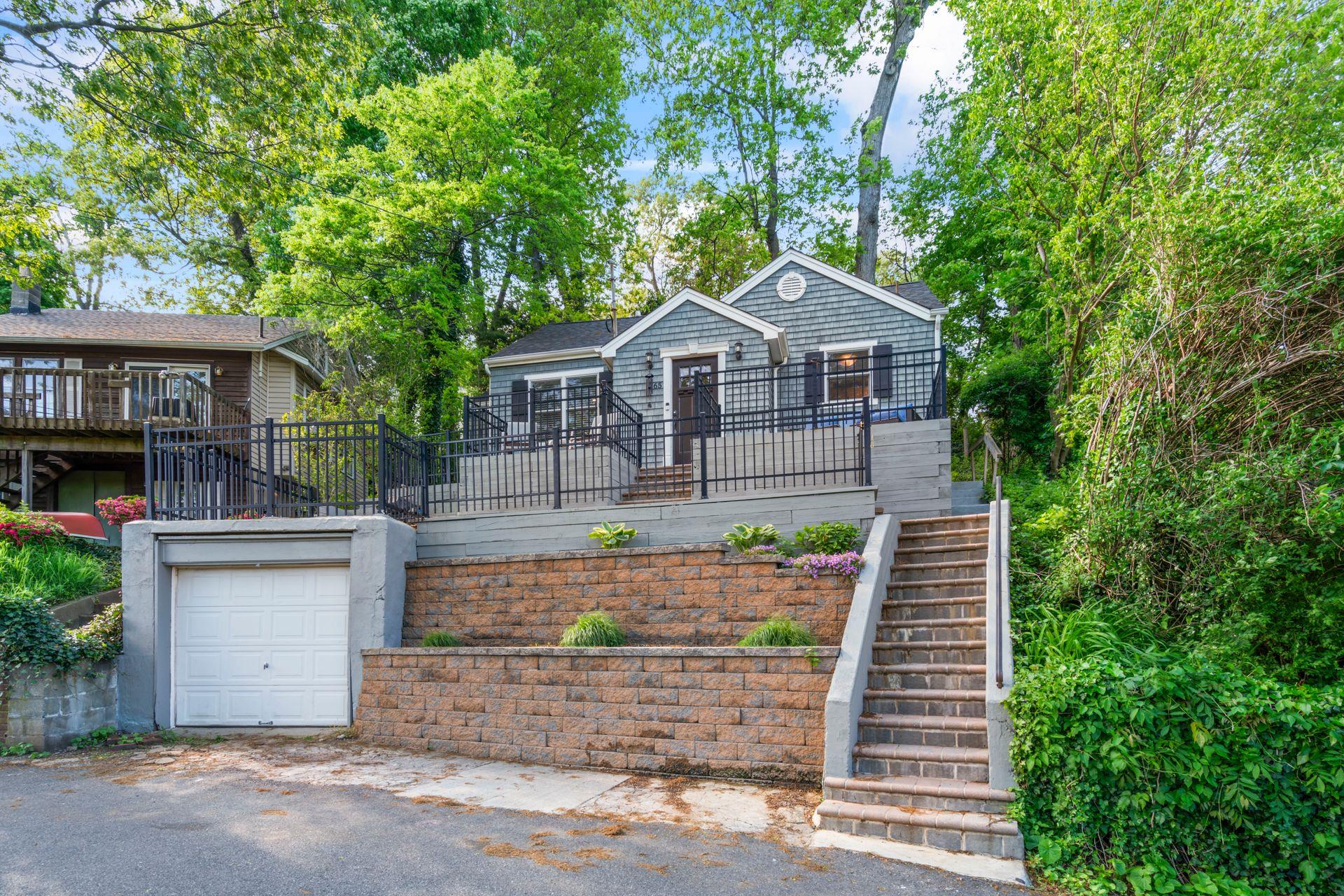 65 Bayview Drive