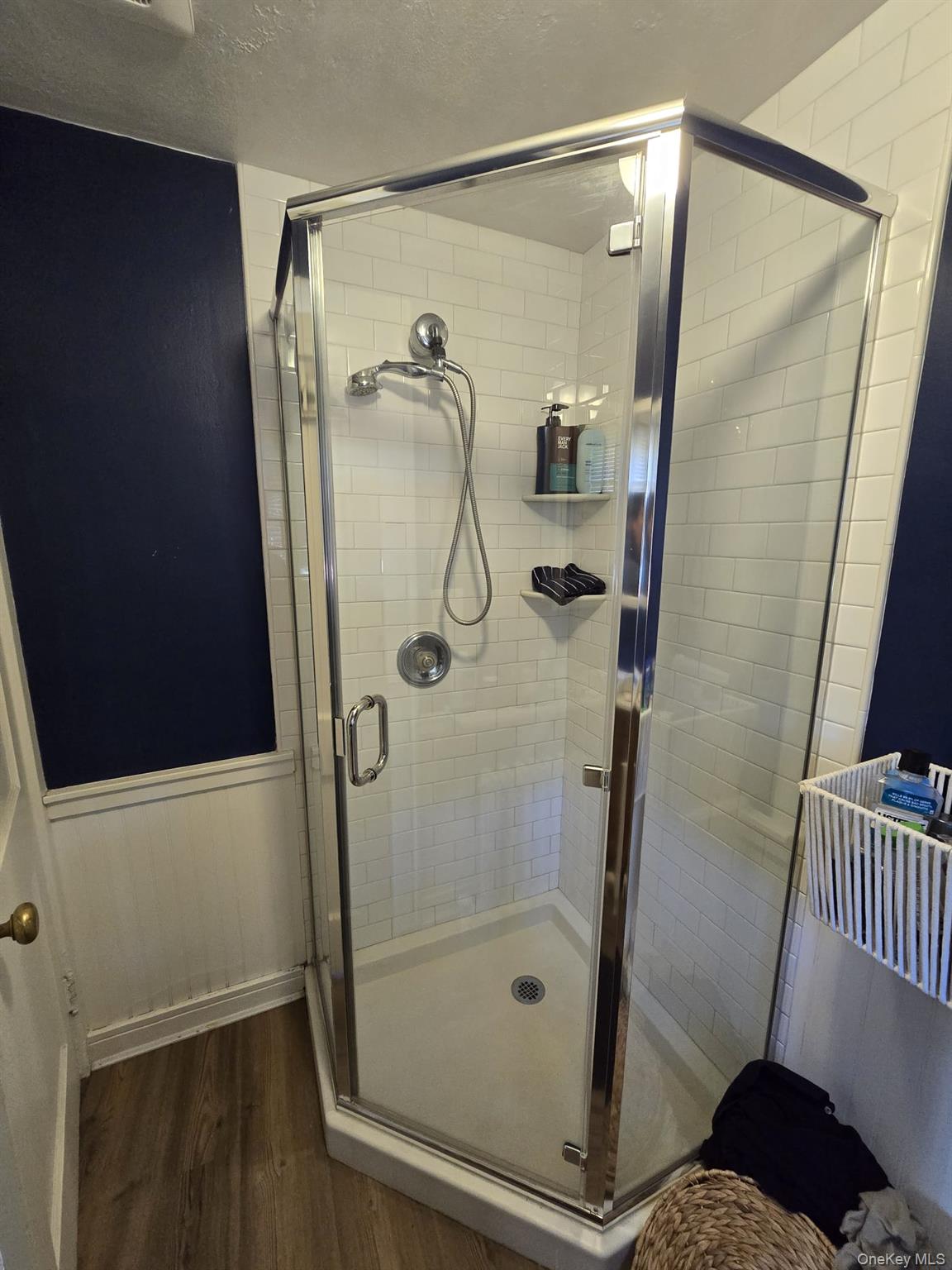 157 Clinton Avenue Unit: 1