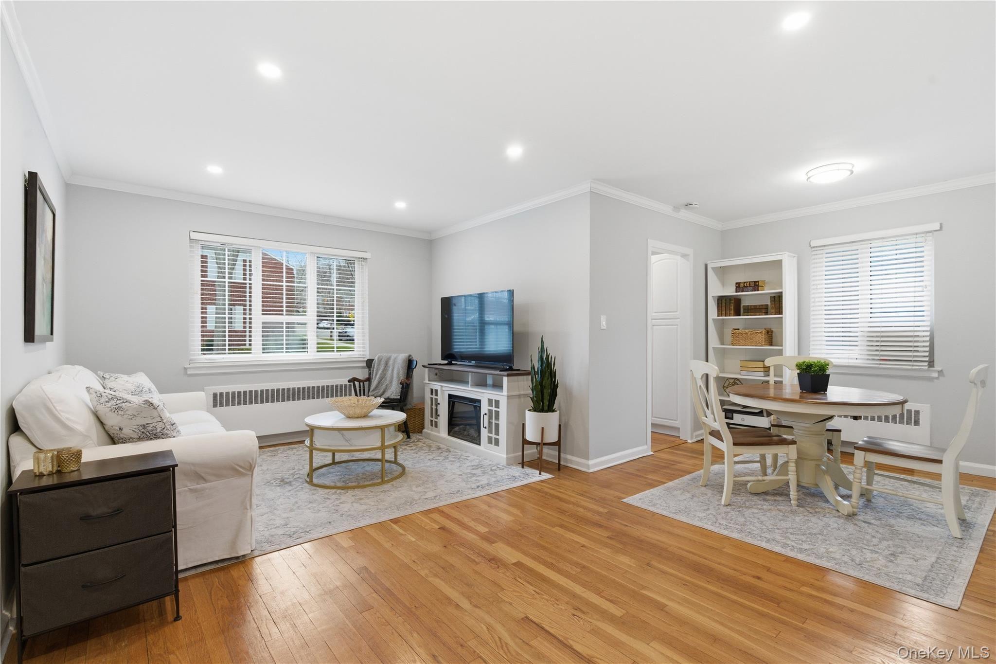 22 Nathan Hale Drive Unit: 80A