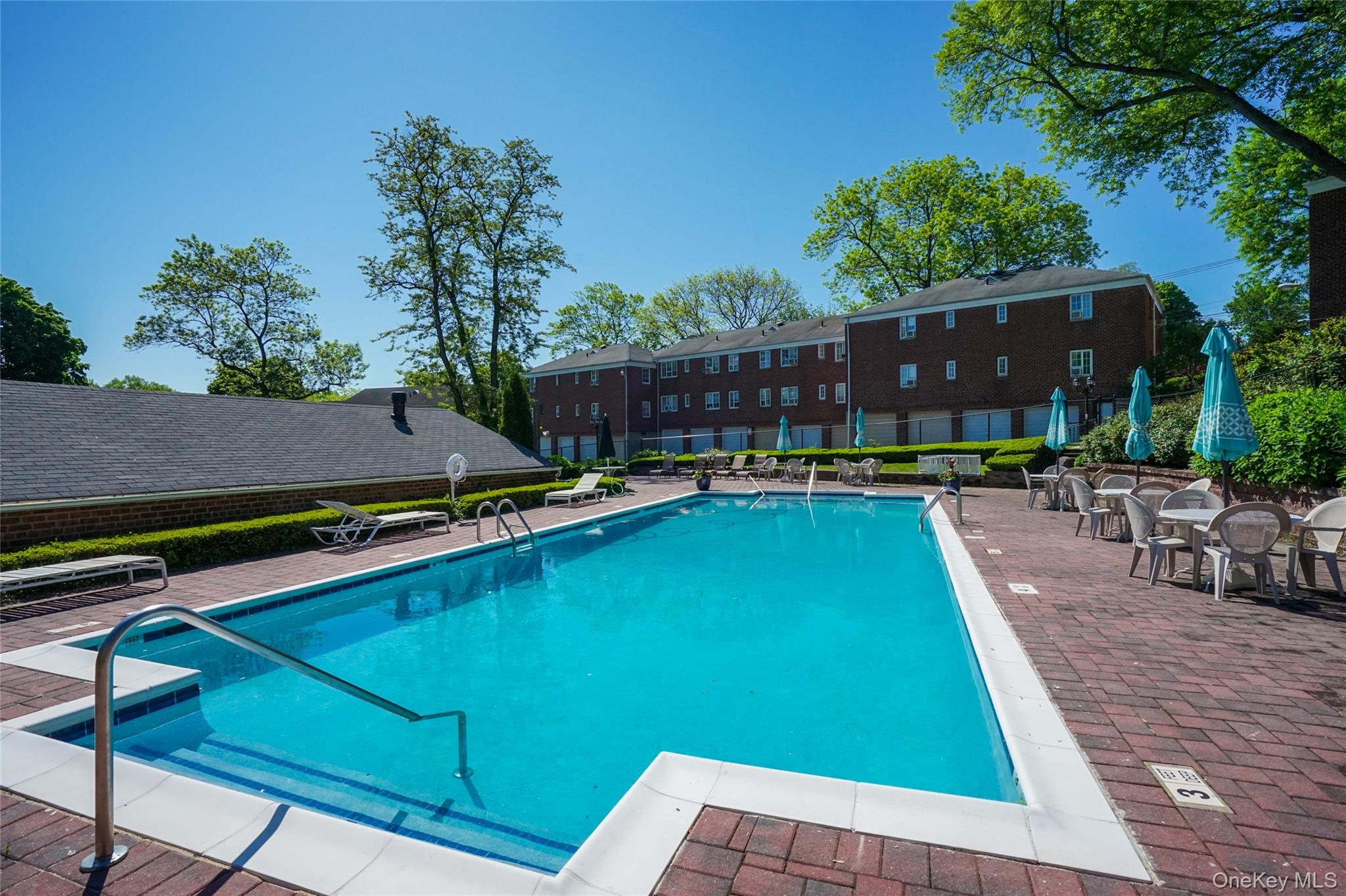 22 Nathan Hale Drive Unit: 80A