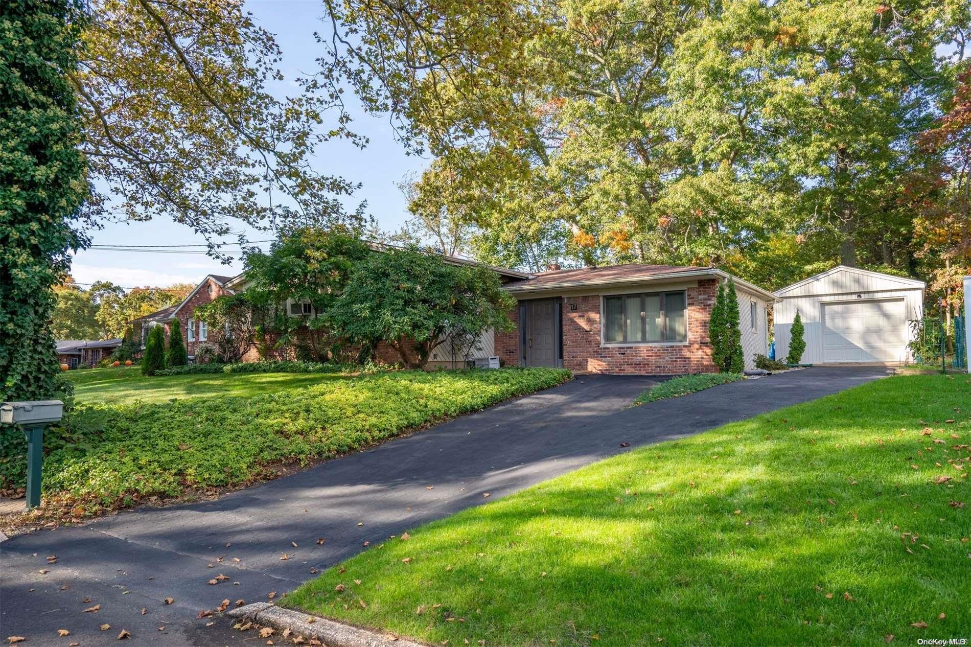 17 Pioneer Boulevard