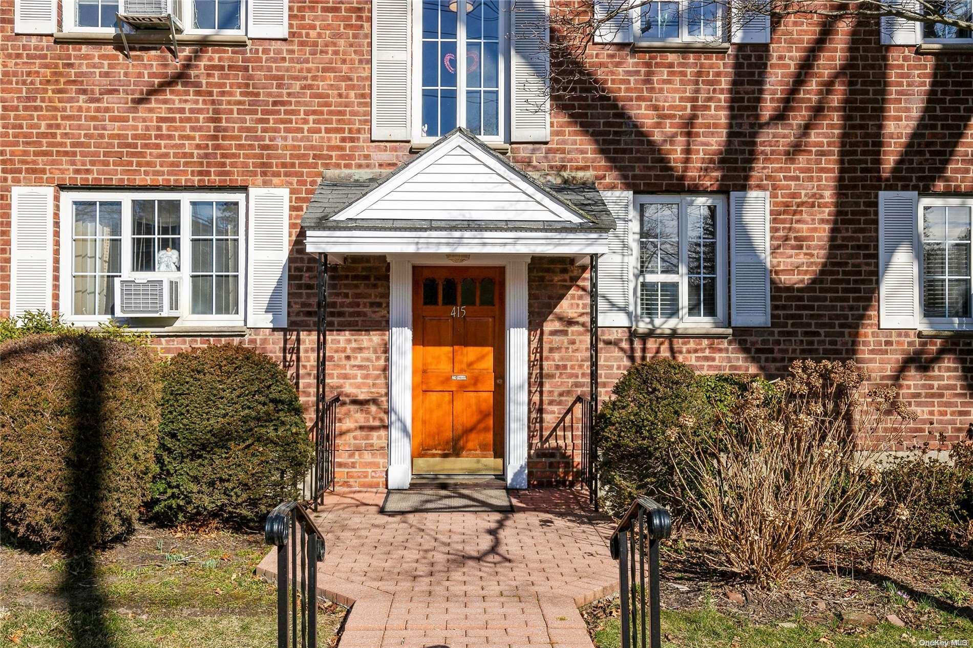 415 W Main Street Unit: 102A
