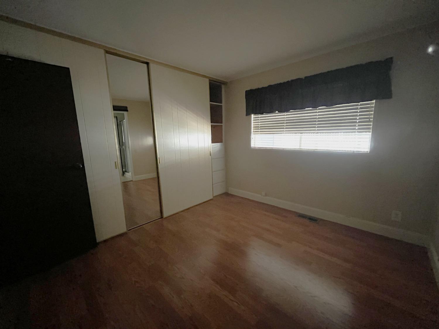 3900 Surfside Drive