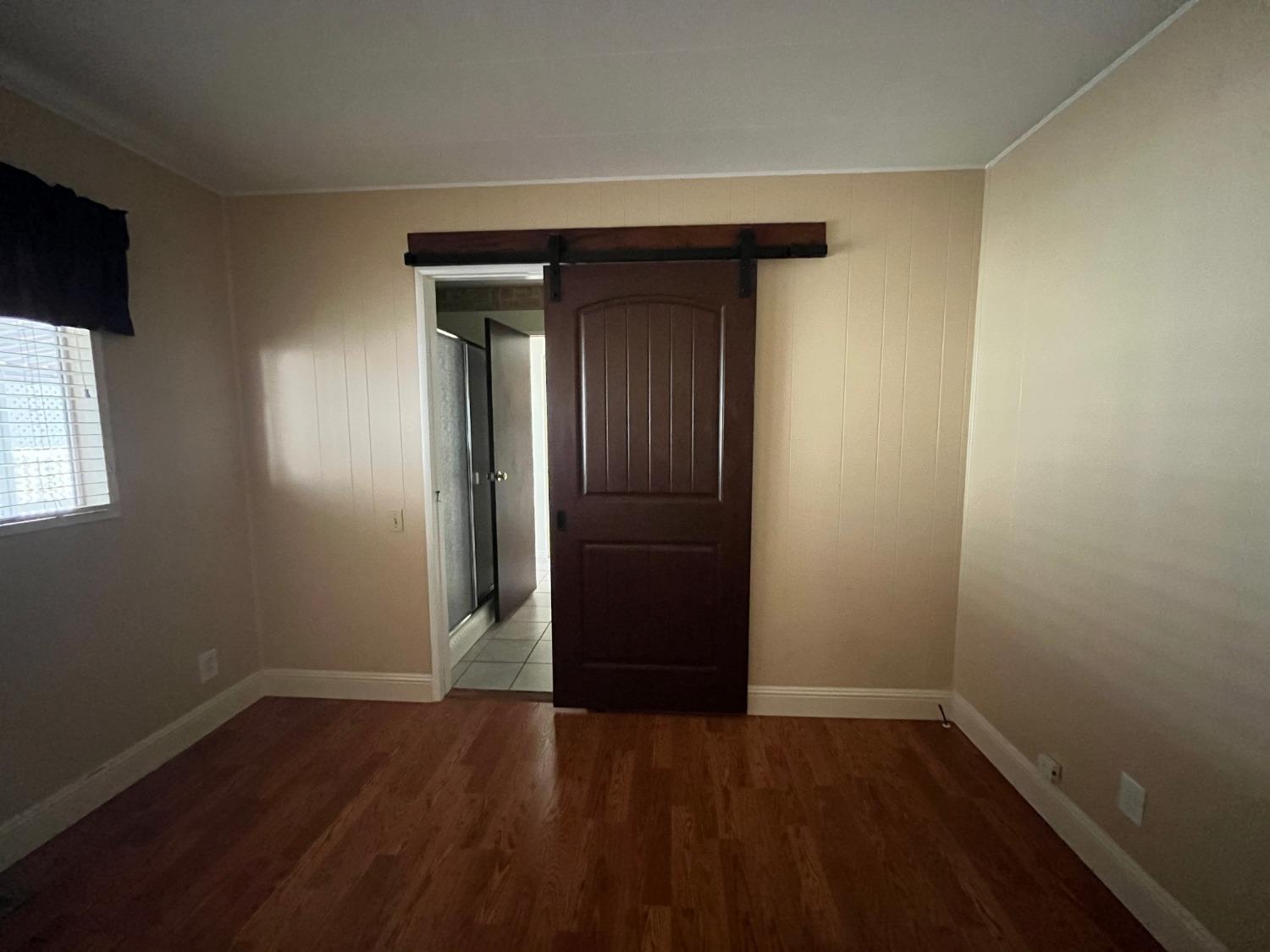 3900 Surfside Drive