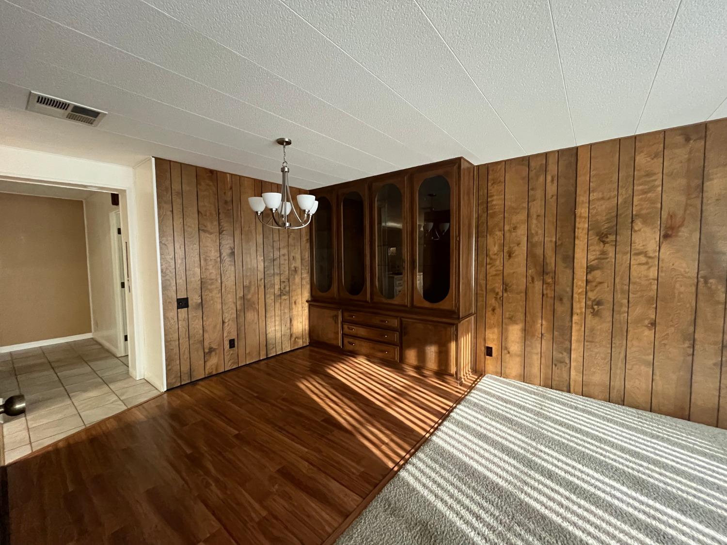 3900 Surfside Drive