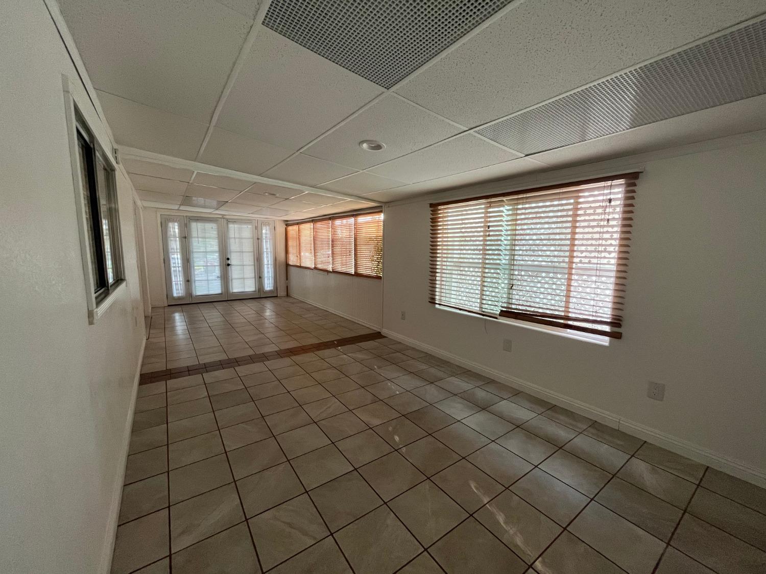 3900 Surfside Drive