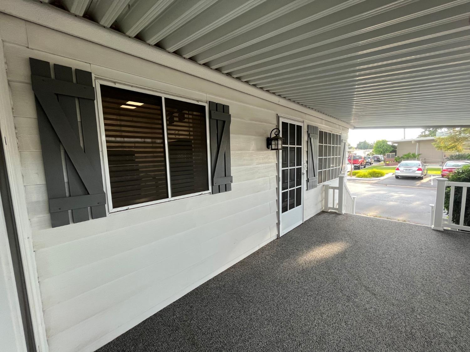 3900 Surfside Drive