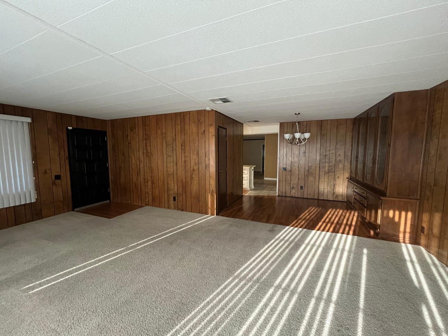 3900 Surfside Drive
