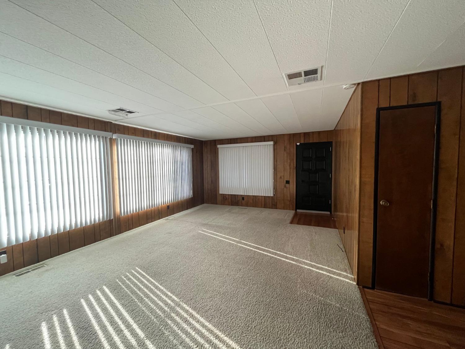3900 Surfside Drive
