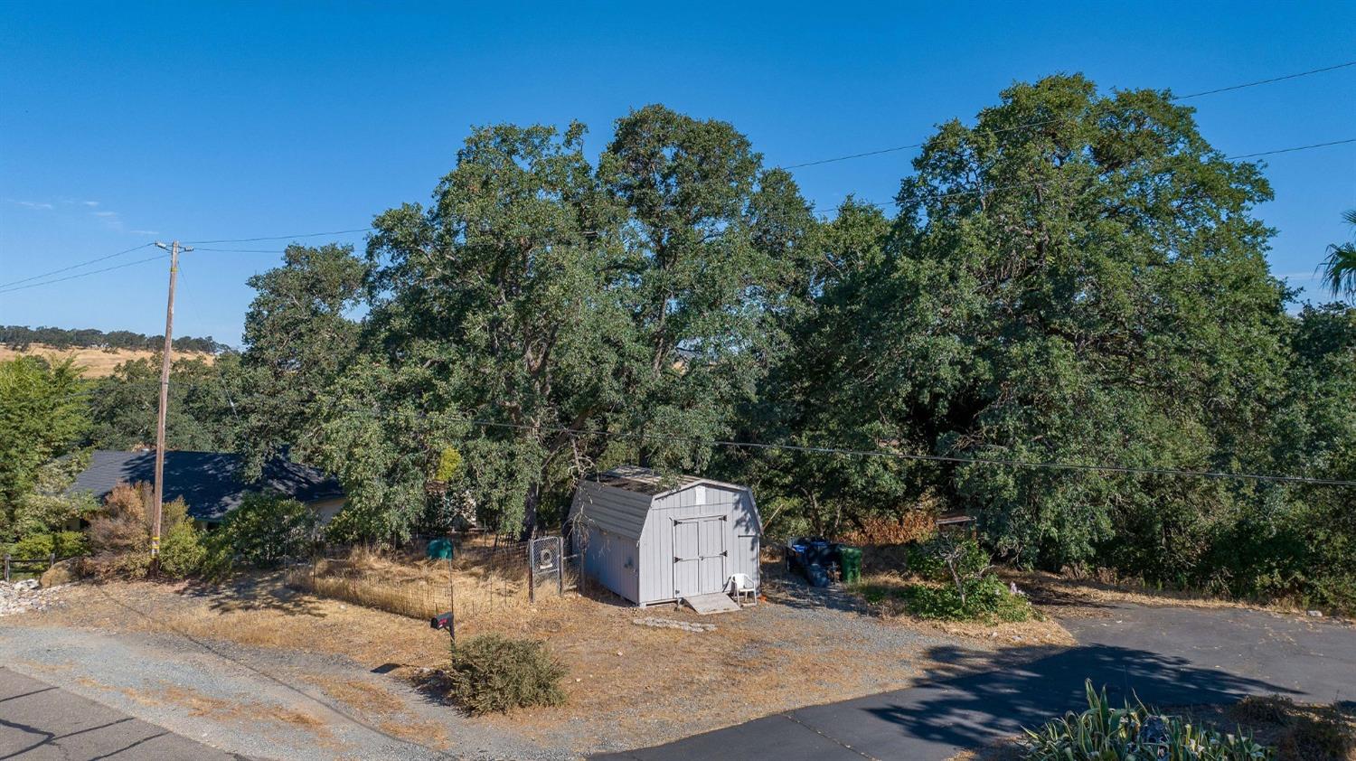 8621 Mann Street