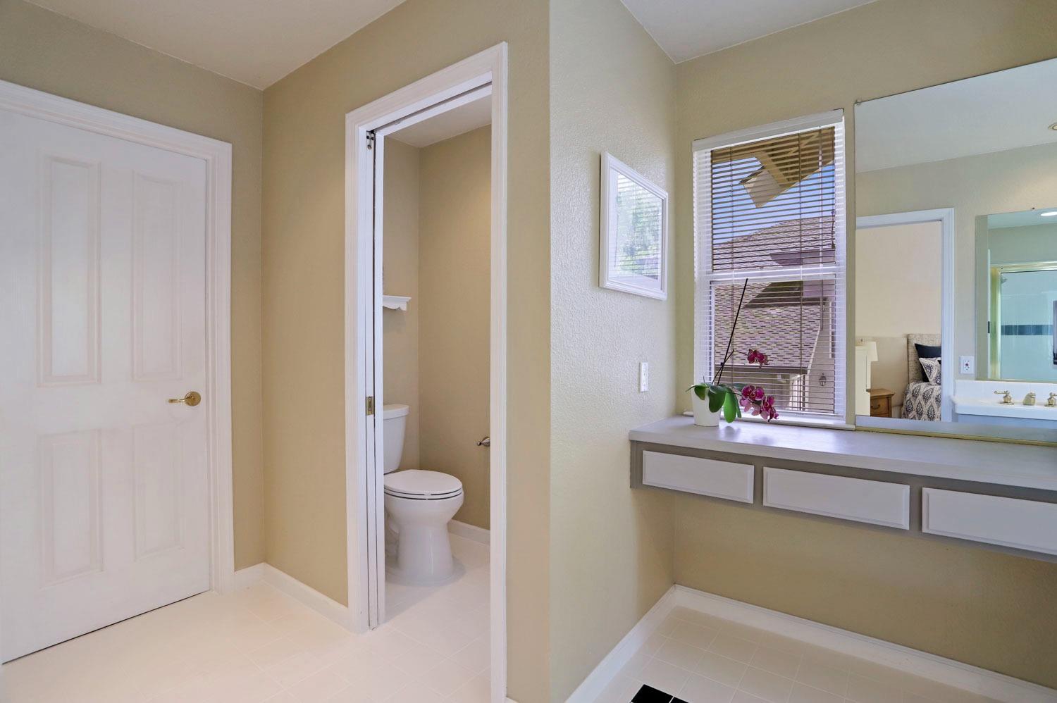 8530 Kenneth Hill Court