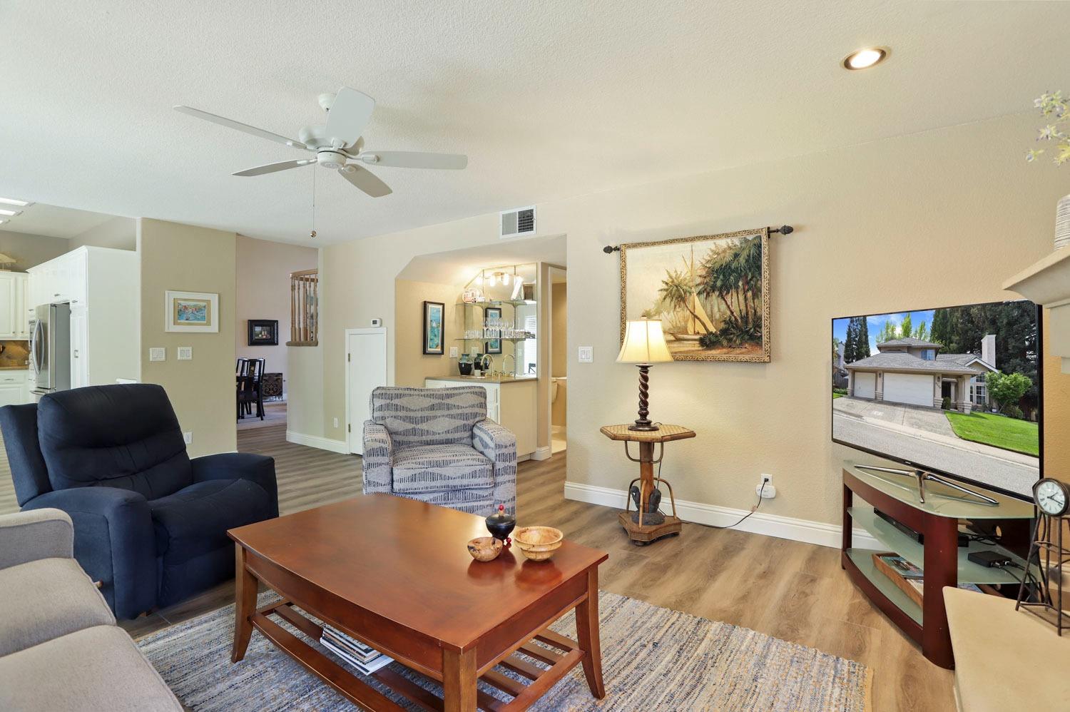8530 Kenneth Hill Court