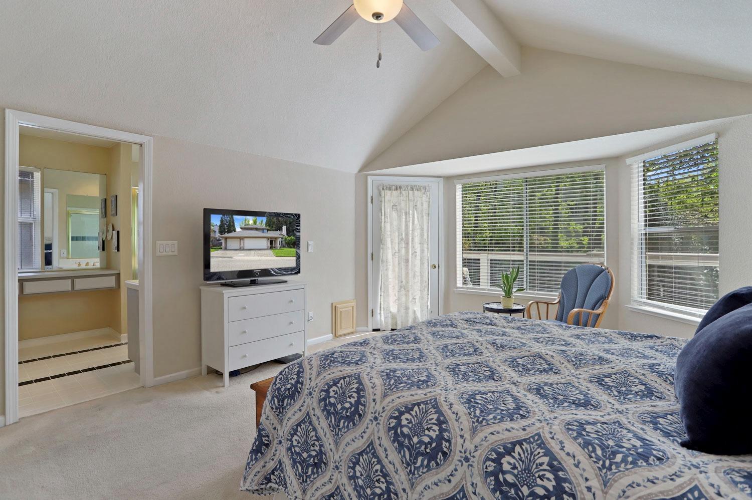8530 Kenneth Hill Court