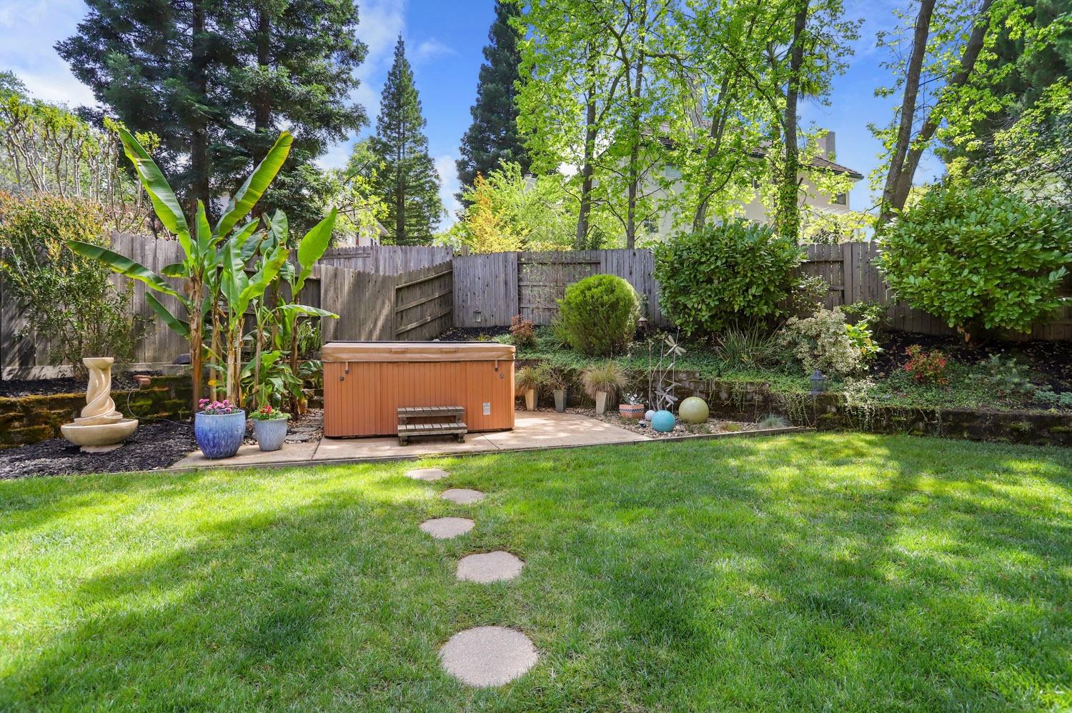 8530 Kenneth Hill Court
