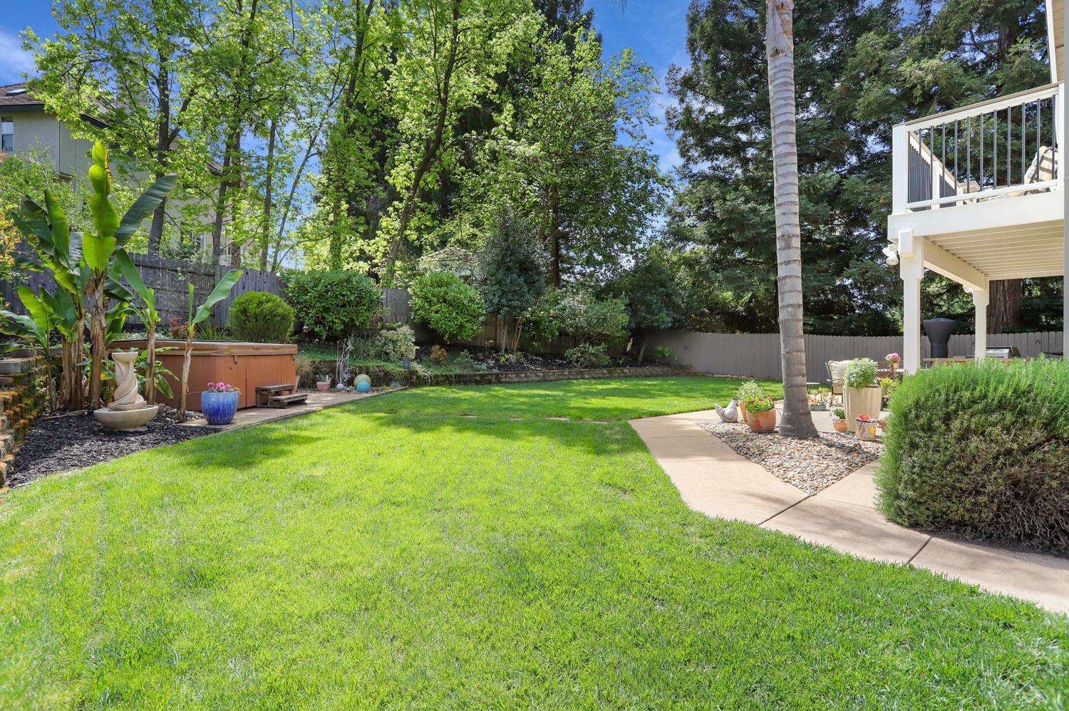 8530 Kenneth Hill Court