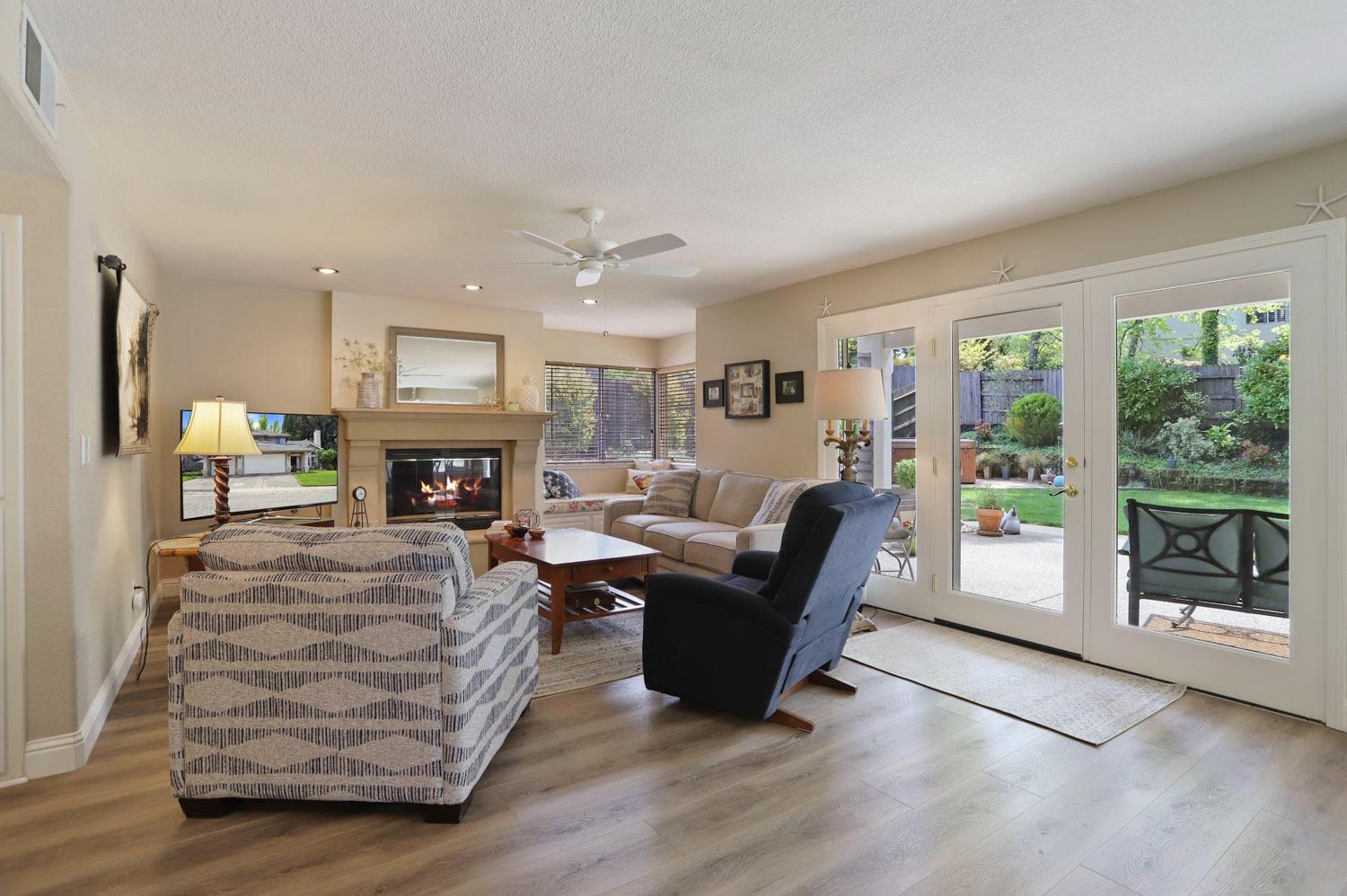 8530 Kenneth Hill Court