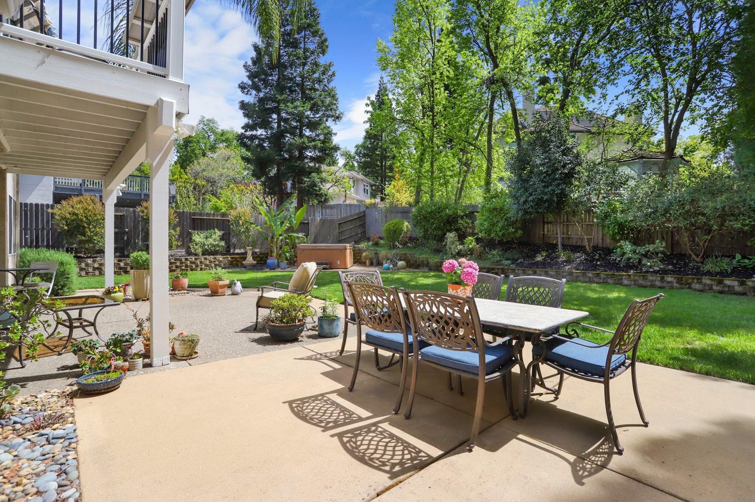 8530 Kenneth Hill Court