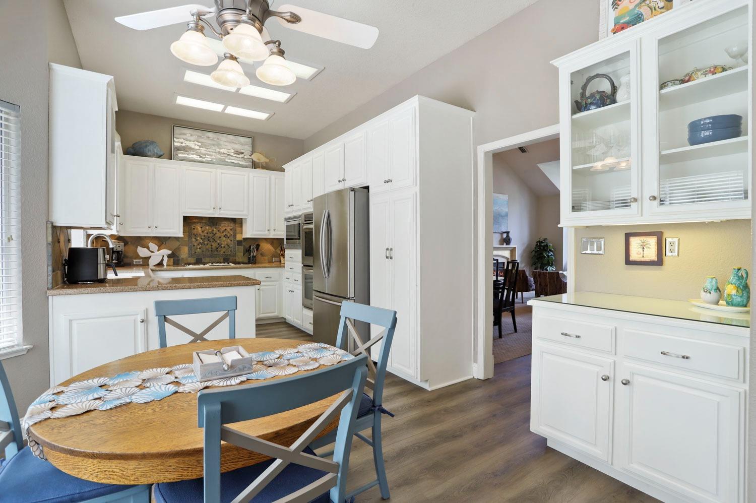 8530 Kenneth Hill Court