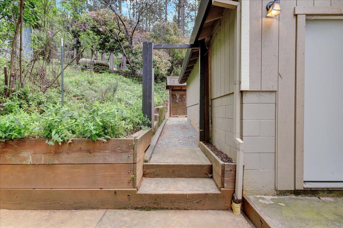10338 Keenan Way