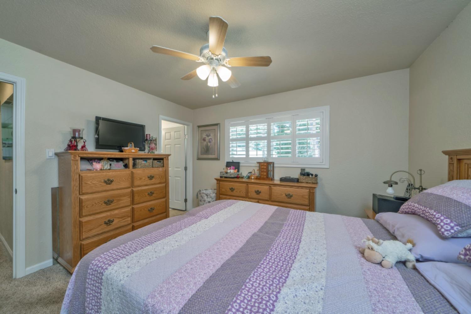 5457 Gilmore Road