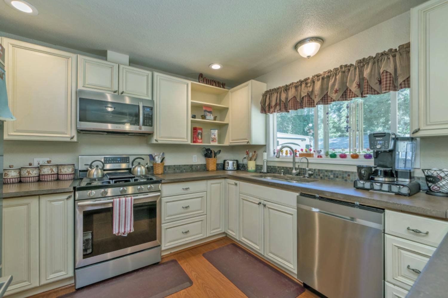 5457 Gilmore Road