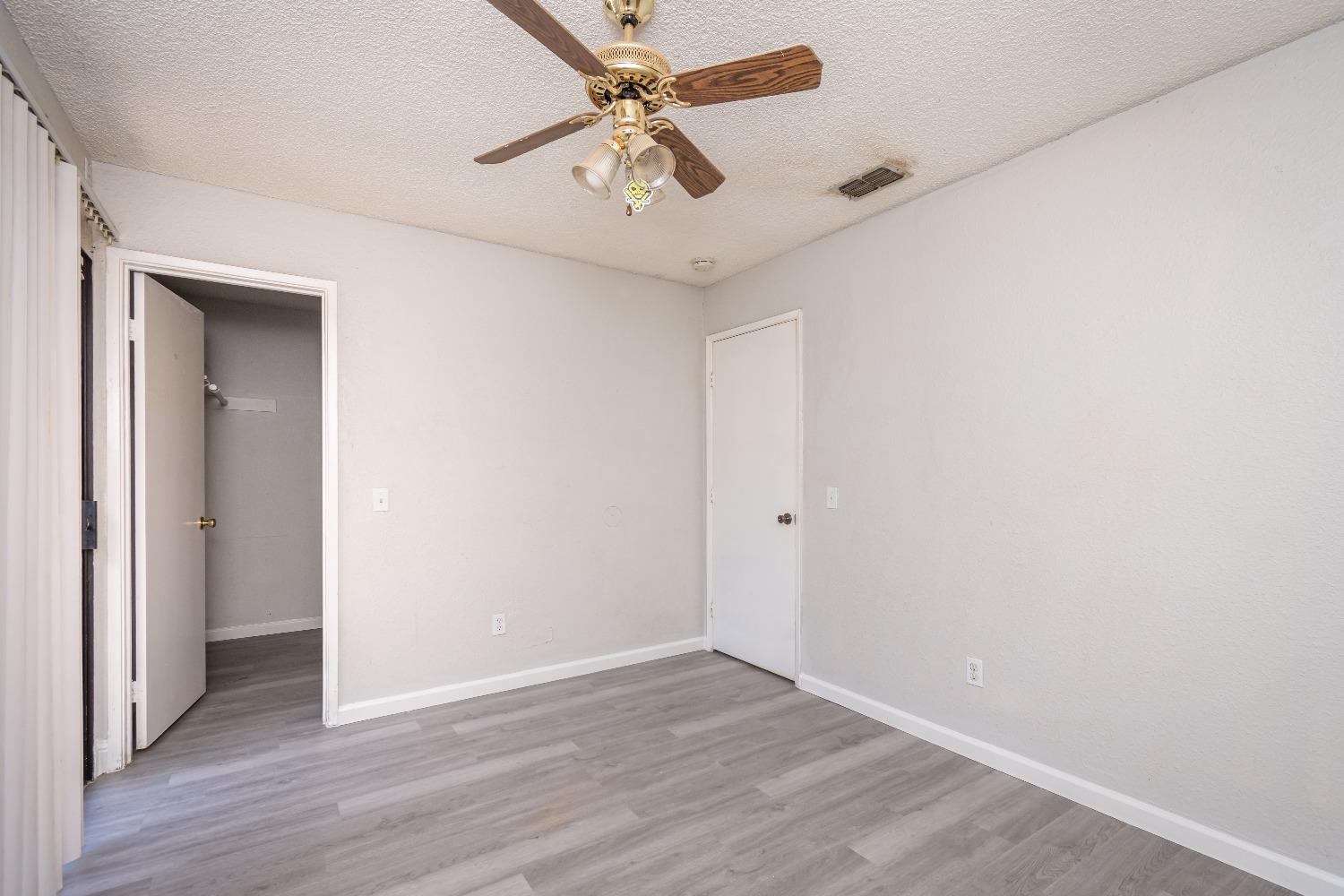 7220 Willowriver Court