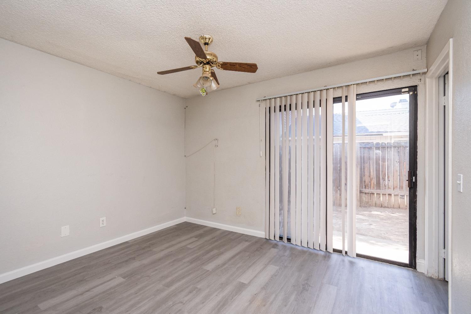 7220 Willowriver Court