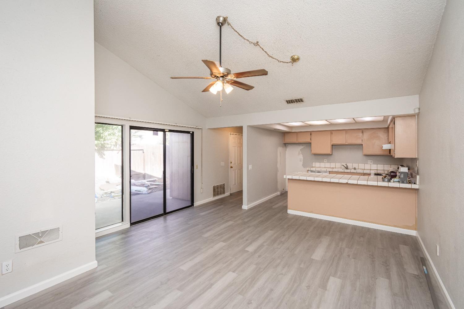 7220 Willowriver Court