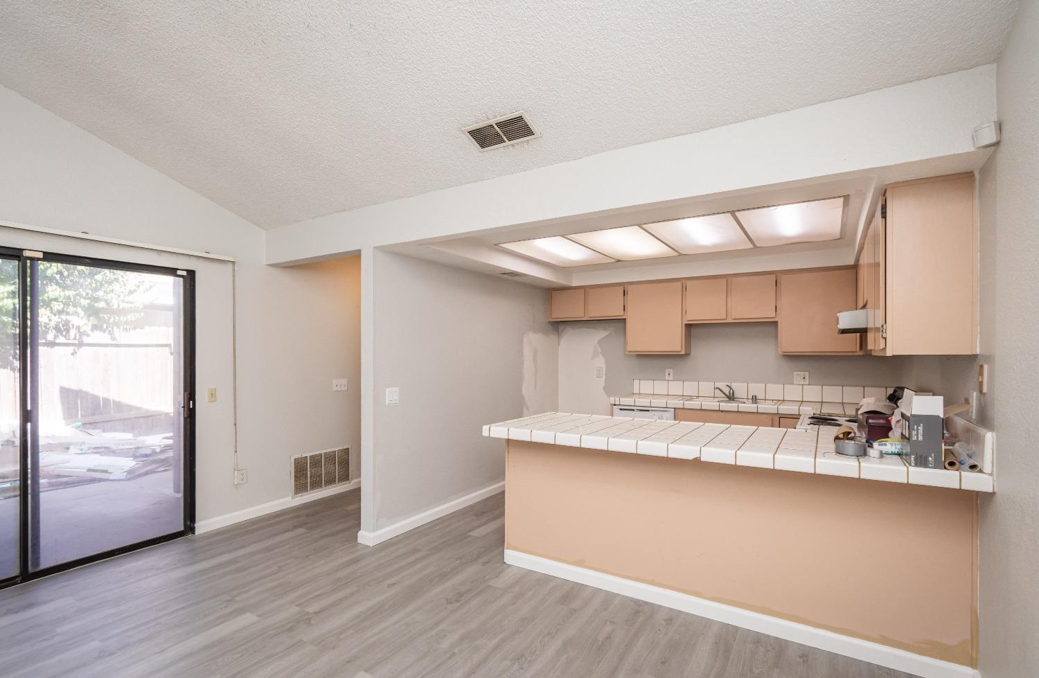 7220 Willowriver Court