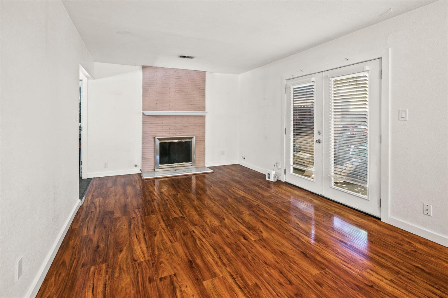 5213 Maui Way