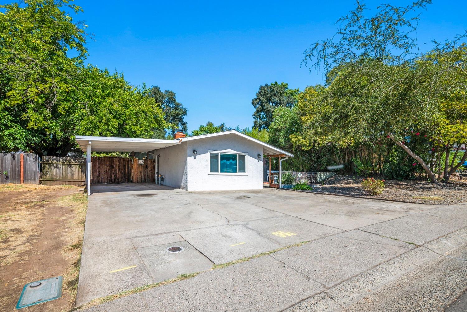 5213 Maui Way