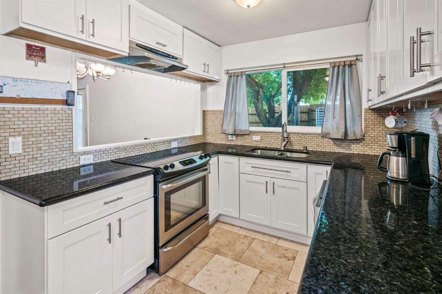 5213 Maui Way