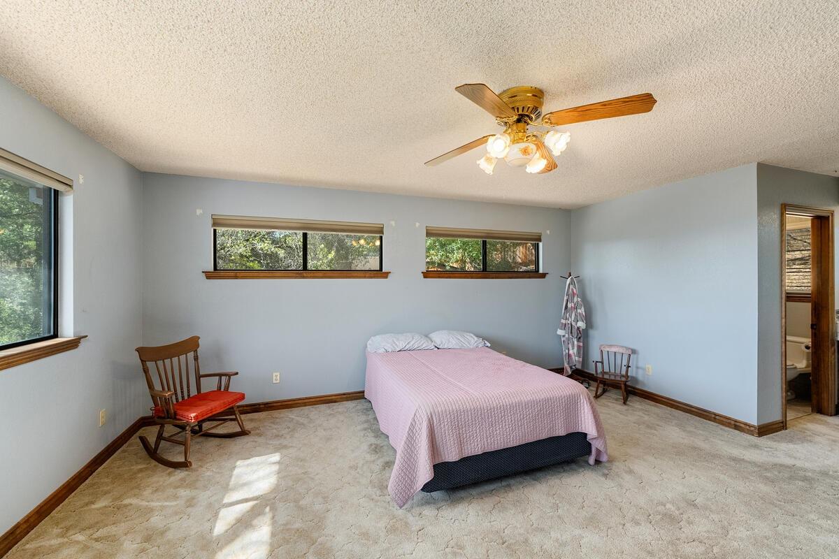 12521 Incline Drive