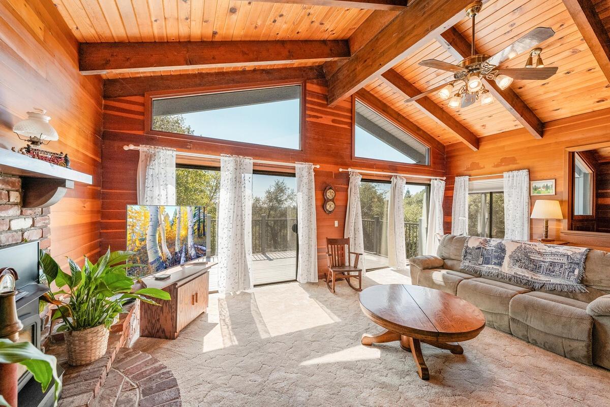 12521 Incline Drive
