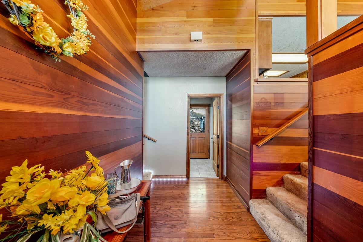 12521 Incline Drive