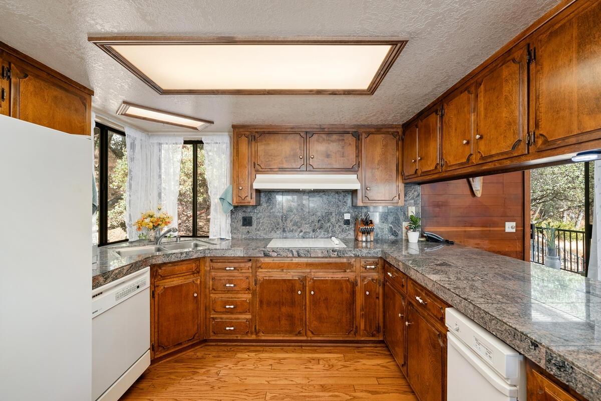 12521 Incline Drive