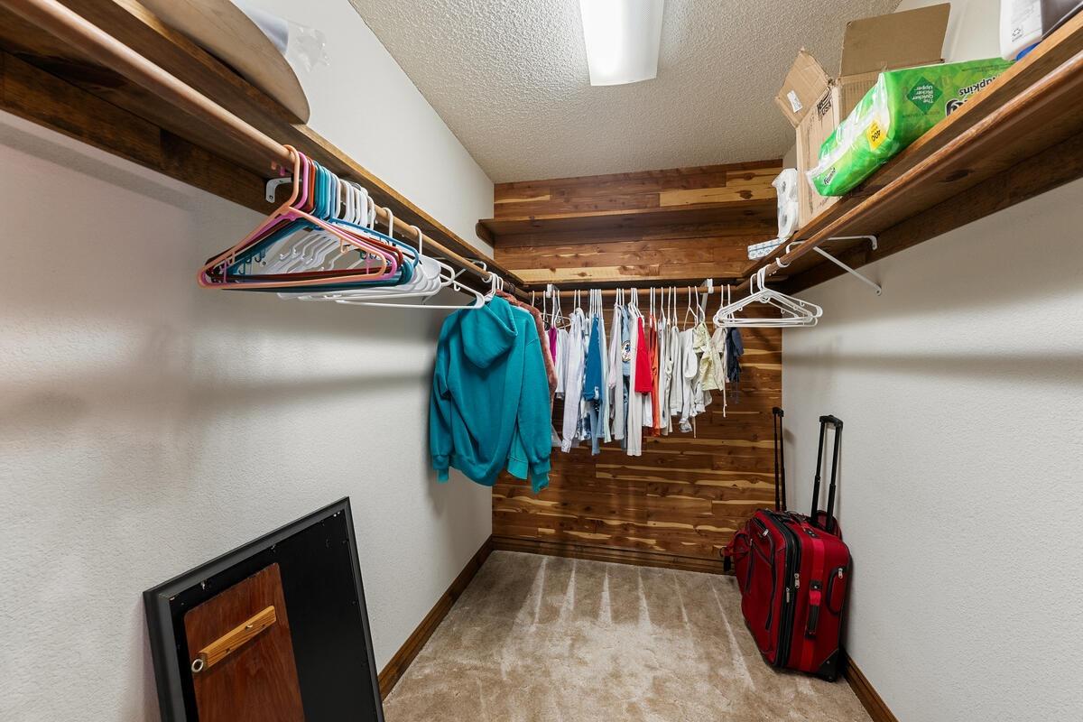 12521 Incline Drive