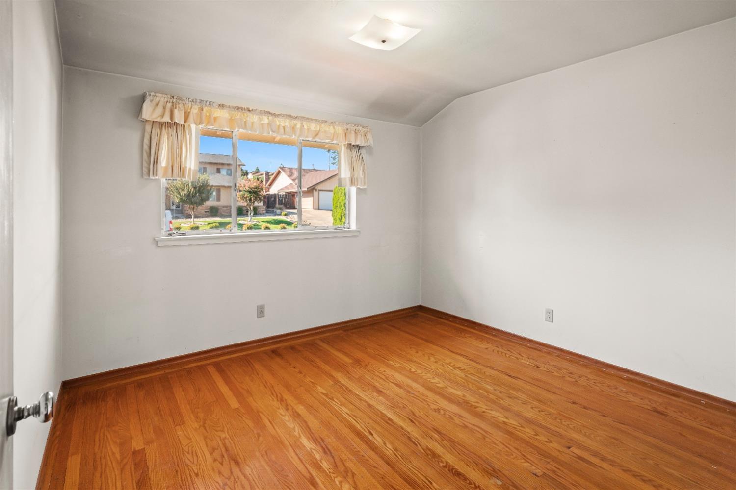 4024 Fairwood Way