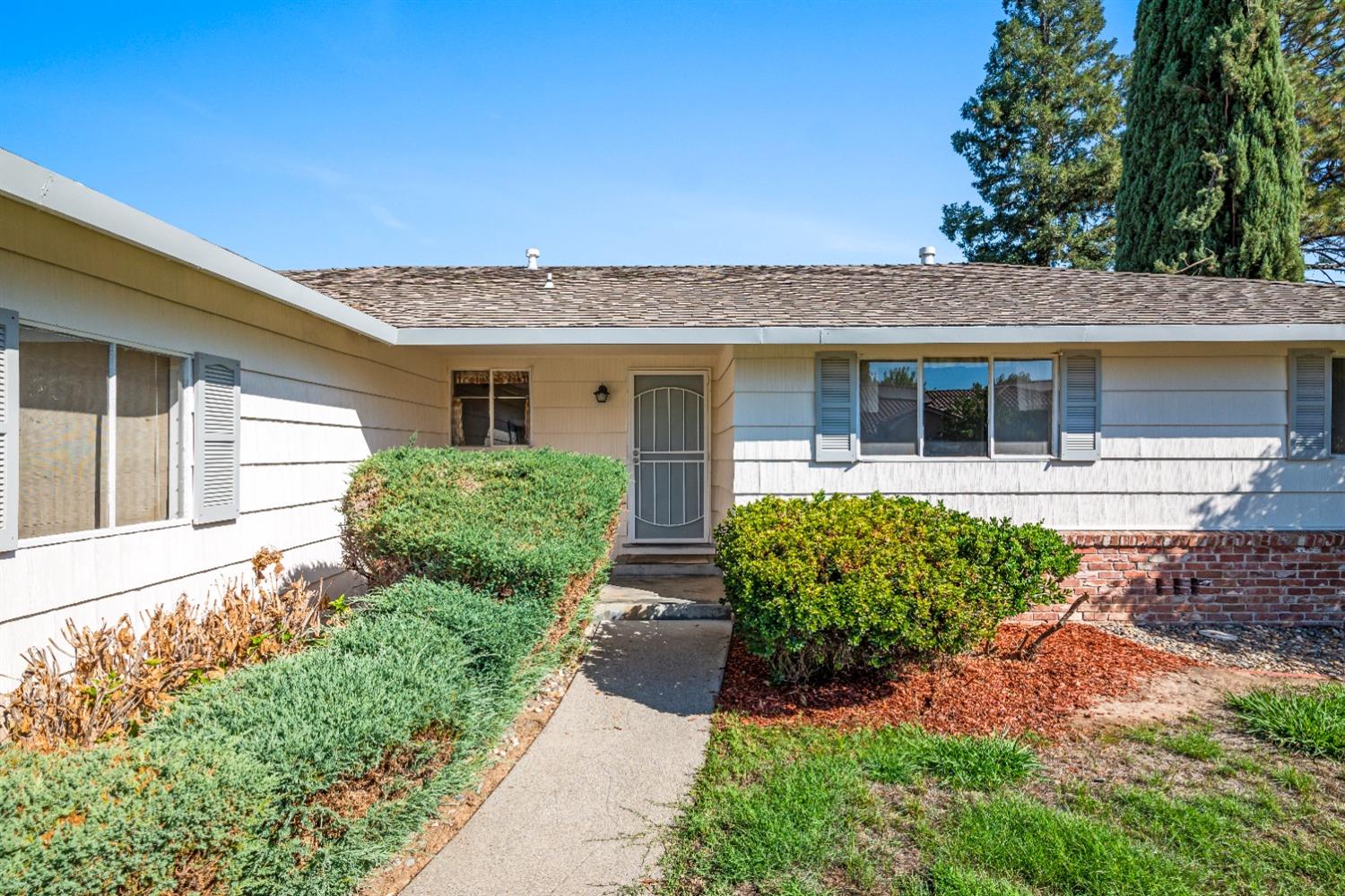4024 Fairwood Way