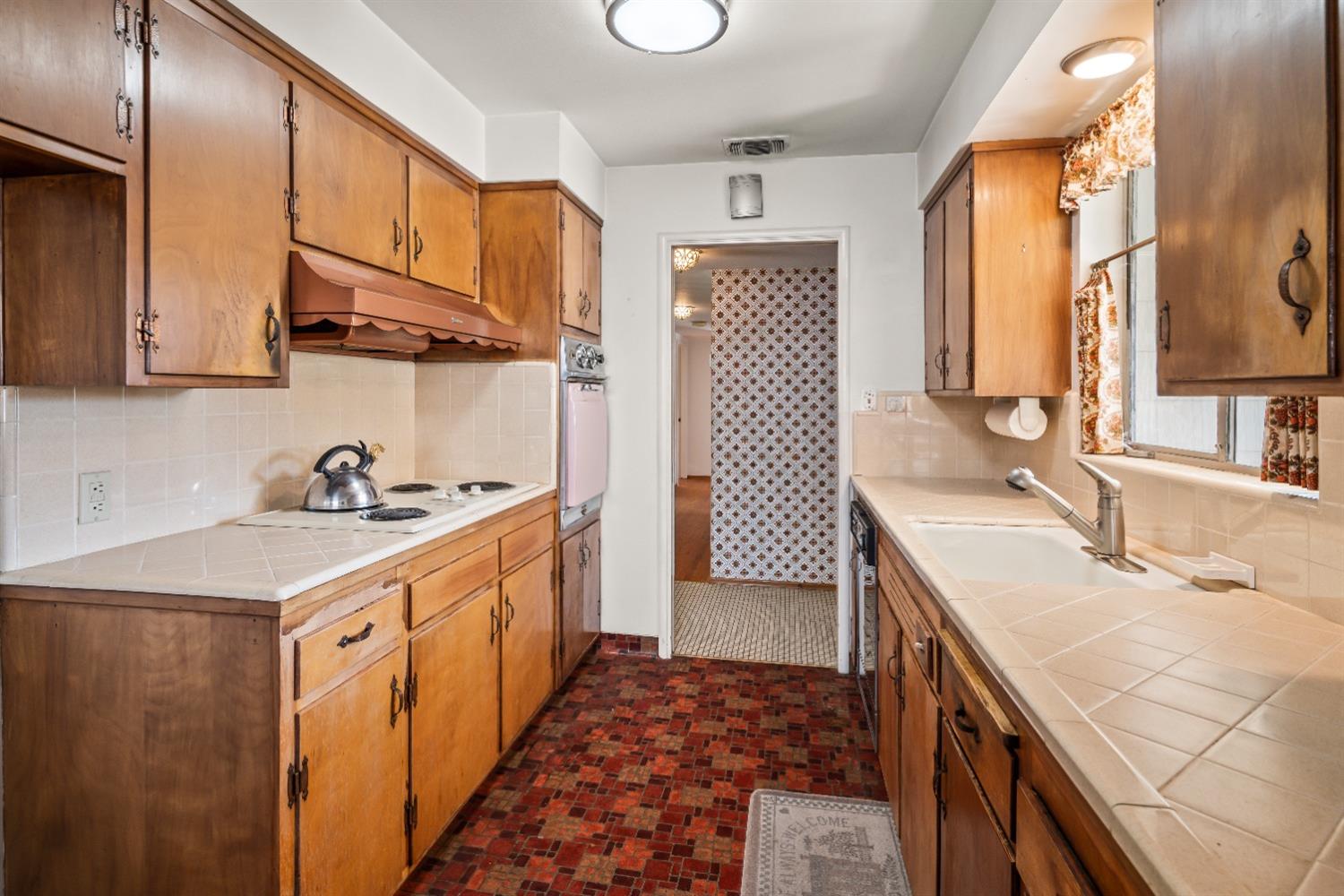 4024 Fairwood Way