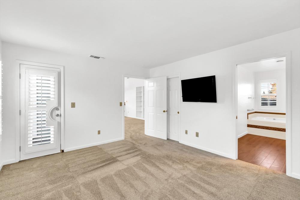 5240 Hickory Hill Court