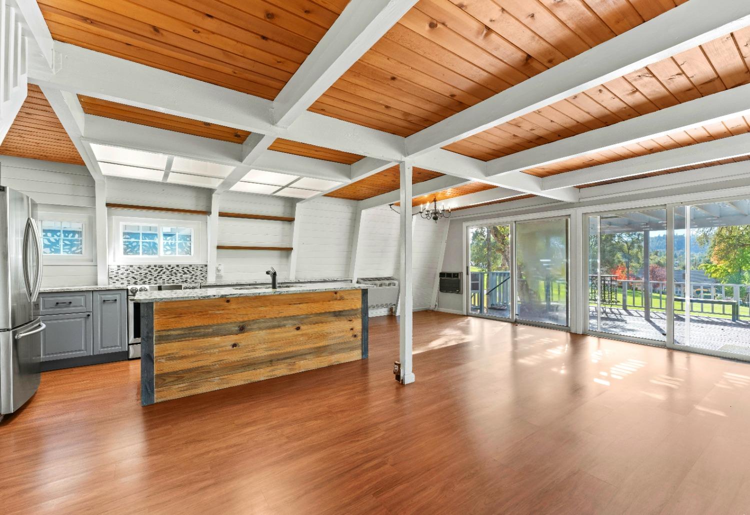 12781 Torrey Pines Drive